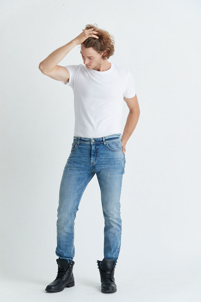 Slim Low Waist Jeans