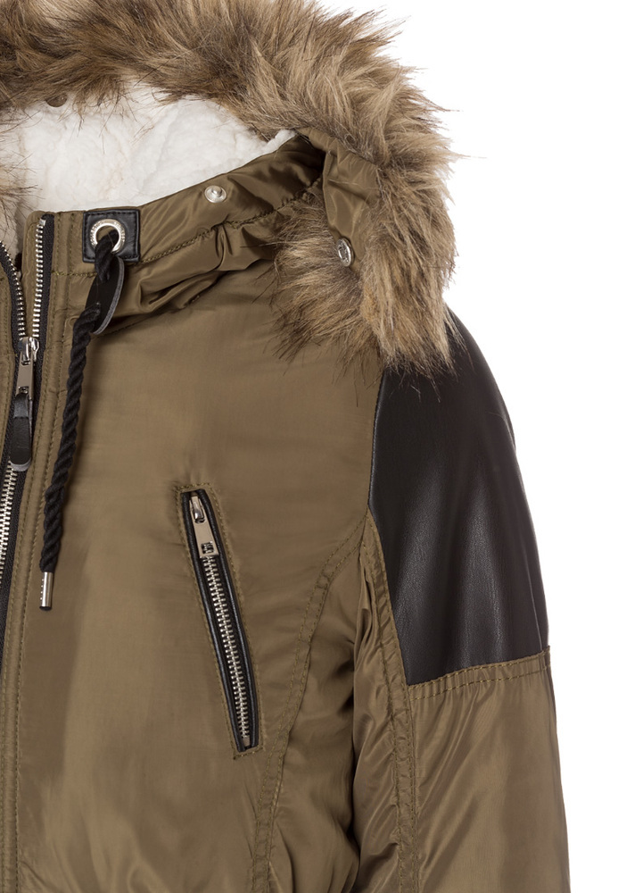 Parka mit Fellimitat