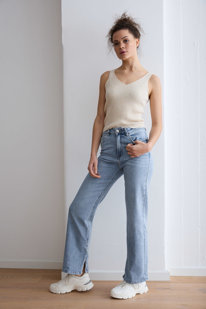 Wide Leg High Waist Jeans