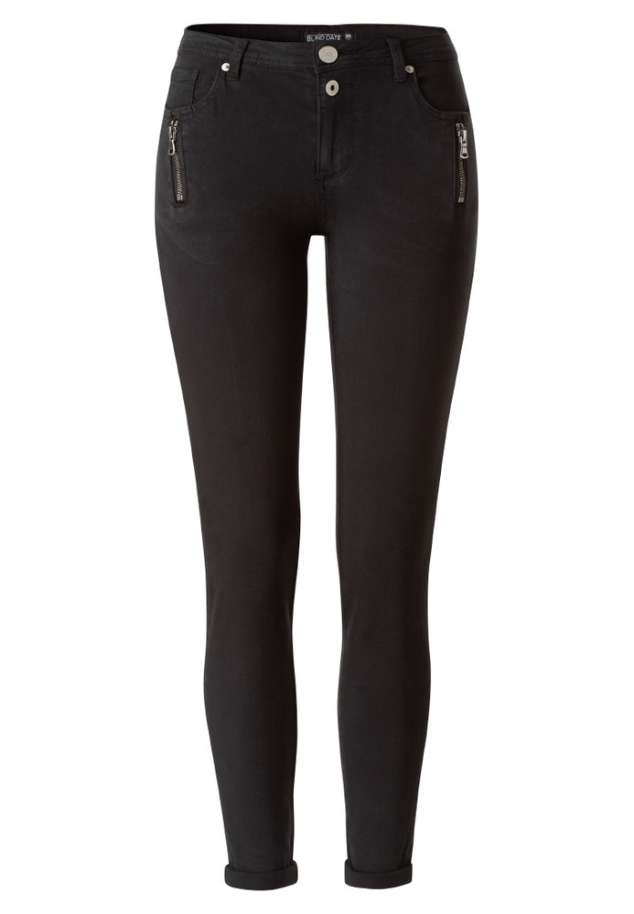 Slim High Rise Jeans