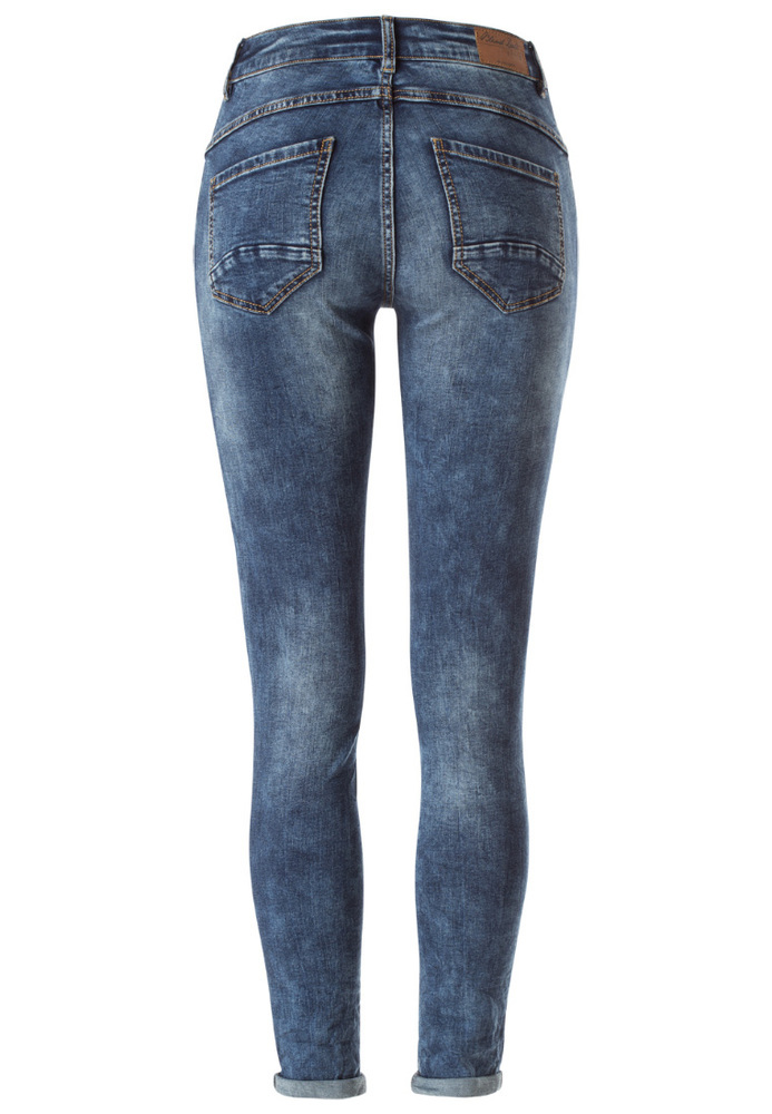 Skinny Regular Rise Jeans