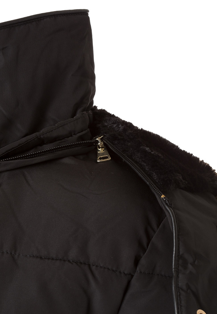 Steppjacke mit Kapuze