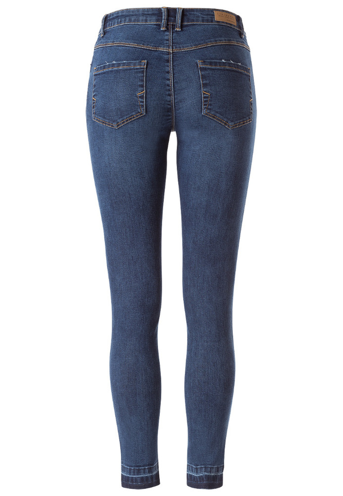 Ankle Low Rise Jeans